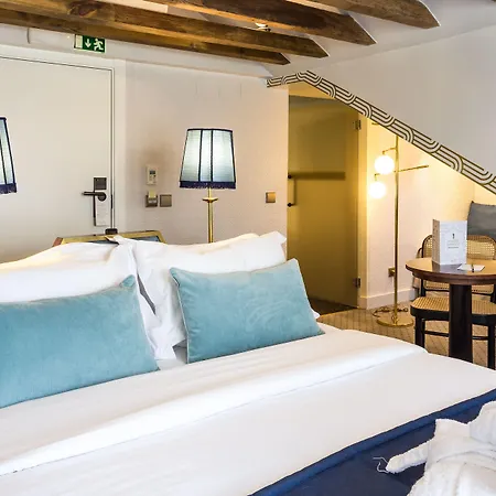 The Lift Boutique By Ridan