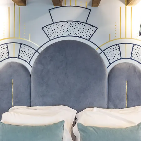 The Lift Boutique By Ridan