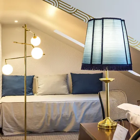 The Lift Boutique By Ridan 3*