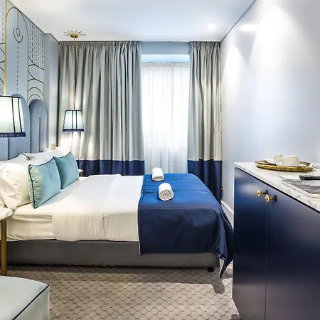 The Lift Boutique By Ridan 3*